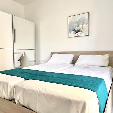 Condo With Patio Overlooking Piazza Gzira Exteriér fotografie